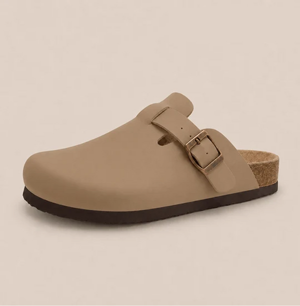 Qom Clogs in Polished Vegan Leather